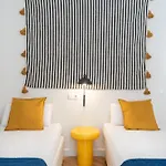 Spacious And Elegant Oasis In The Location, Eixample