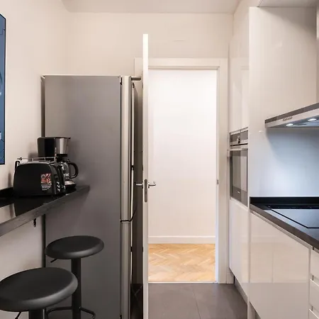 公寓 Spacious And Elegant Oasis In The Location, Eixample *