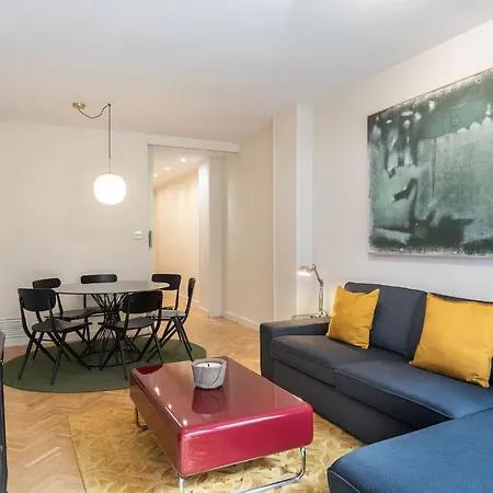Spacious And Elegant Oasis In The Location, Eixample Lägenhet Barcelona